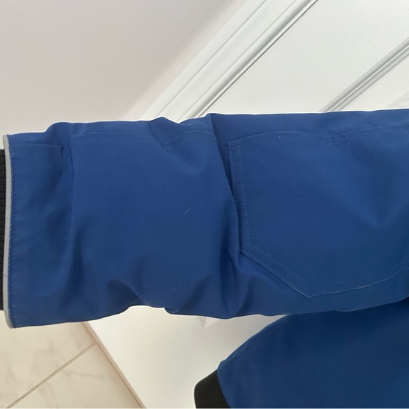 Canada Goose Youth Rundle Bomber - Picture 4 of 7